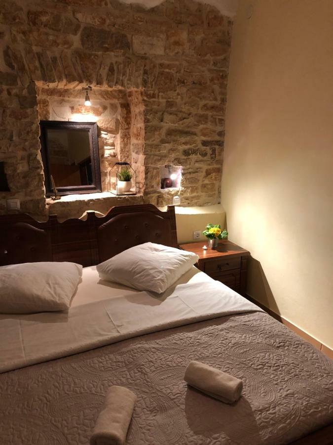 Teta Jana Apartment Smoljanci Bagian luar foto